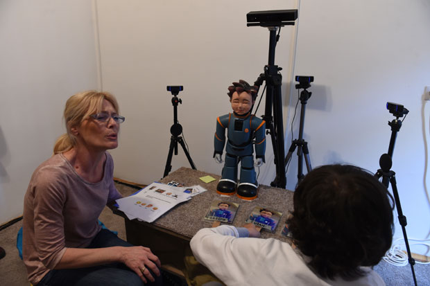 ЦГ: Мањак стручњака за рад са аутистичном децом